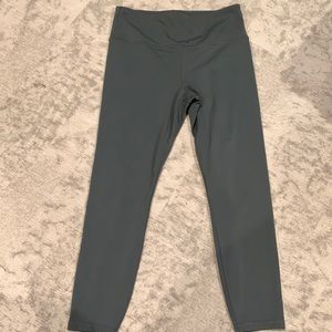 Athleta High Rise Elation 7/8 Tight Size Medium